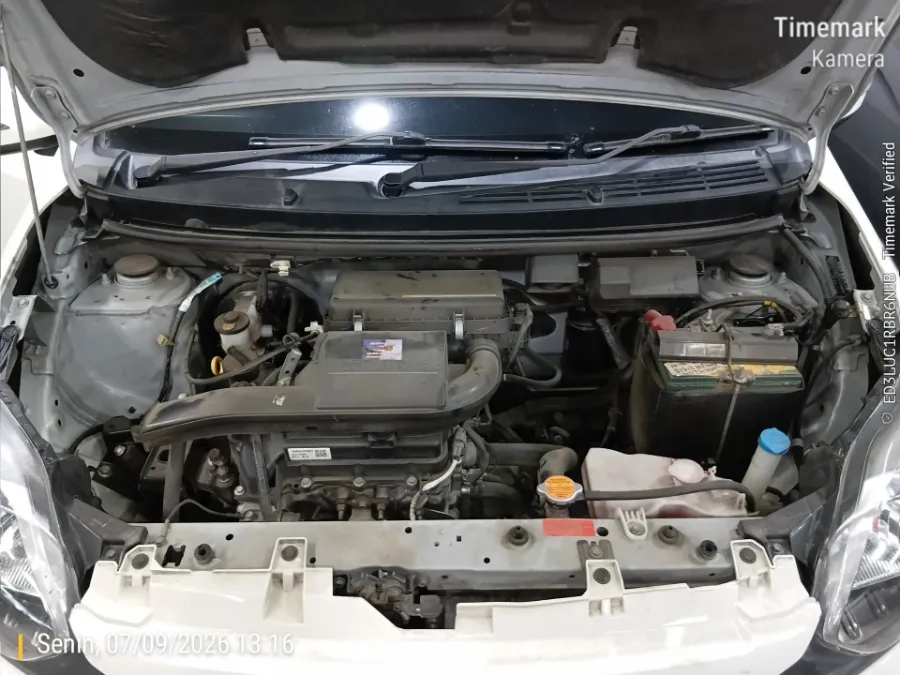 Foto Mobil Bekas Mesin Daihatsu Ayla 1.0 X tahun 2022