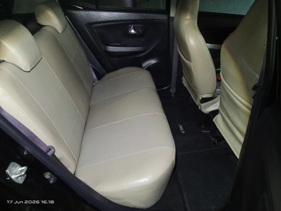 Foto Mobil Bekas Kabin Belakang Daihatsu Ayla 1.0 X tahun 2023