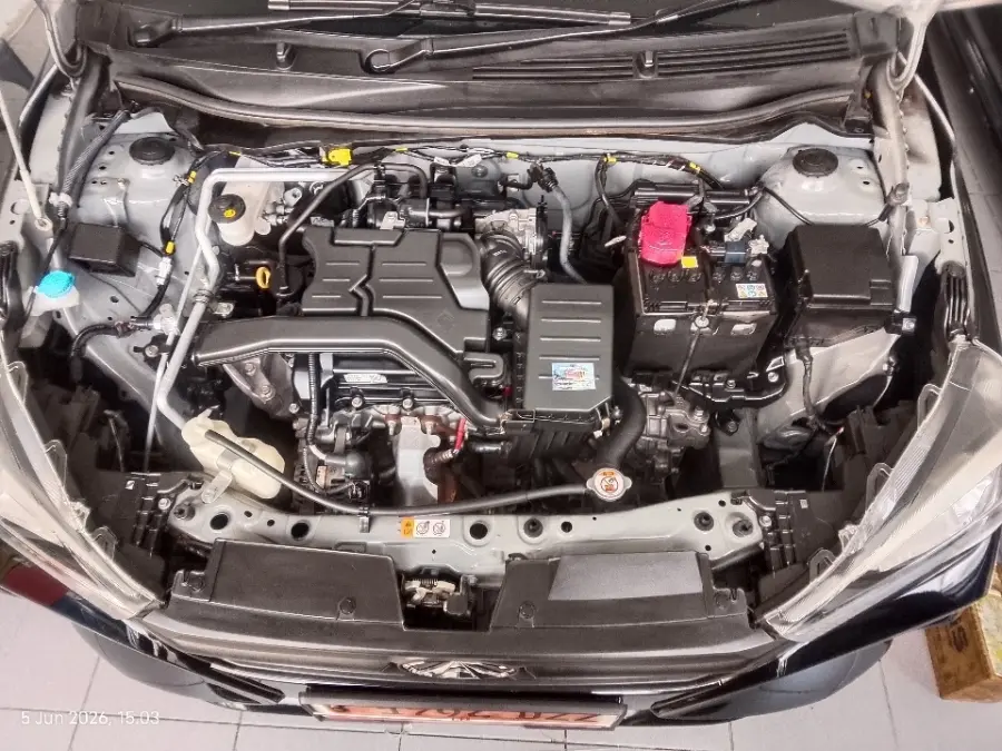 Foto Mobil Bekas Mesin Daihatsu Ayla 1.0 X tahun 2025
