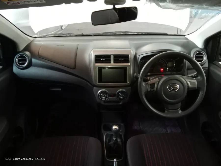 Foto Mobil Bekas Dashboard Daihatsu Ayla 1.2 R tahun 2018