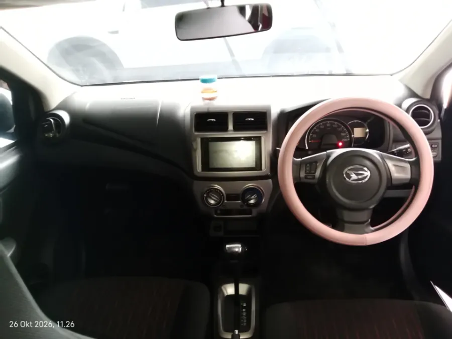 Foto Mobil Bekas Dashboard Daihatsu Ayla 1.2 R tahun 2019