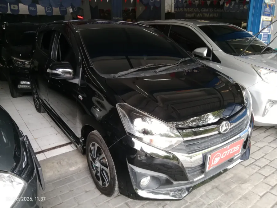 Foto Mobil Bekas Kanan Depan Daihatsu Ayla 1.2 R tahun 2019