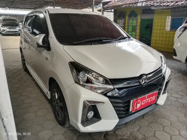 2022 Daihatsu Ayla 1.2 R - Foto 1 dari 6