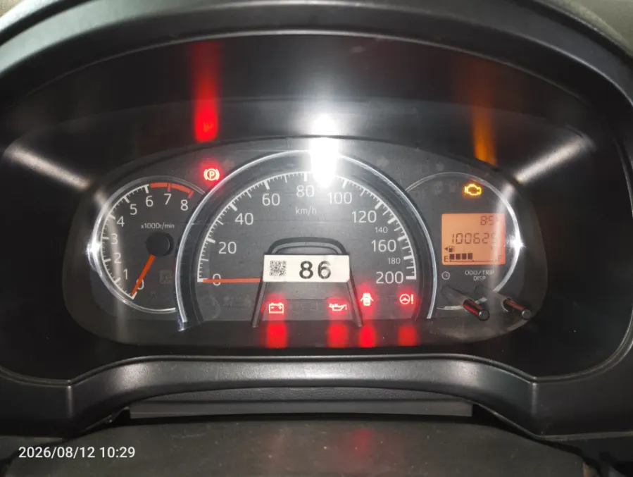 Foto Mobil Bekas Odometer Daihatsu Ayla 1.2 X tahun 2018