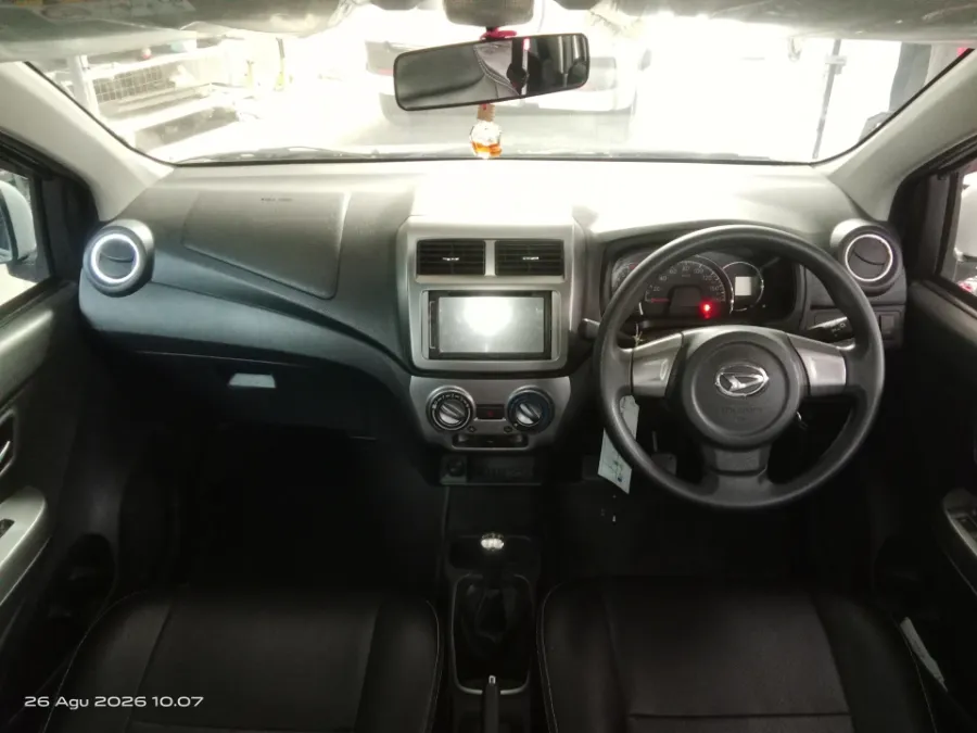 Foto Mobil Bekas Dashboard Daihatsu Ayla 1.2 X tahun 2019