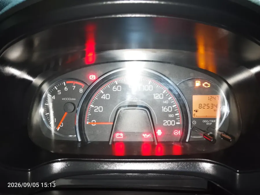 Foto Mobil Bekas Odometer Daihatsu Ayla 1.2 X tahun 2021