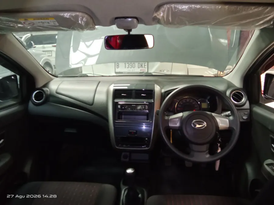 Foto Mobil Bekas Dashboard Daihatsu Ayla 1.2 X tahun 2022