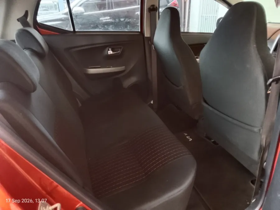 Foto Mobil Bekas Kabin Belakang Daihatsu Ayla 1.2 X tahun 2023