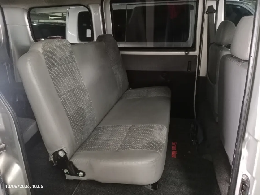 Foto Mobil Bekas Kabin Belakang Daihatsu Gran Max 1.3 tahun 2019