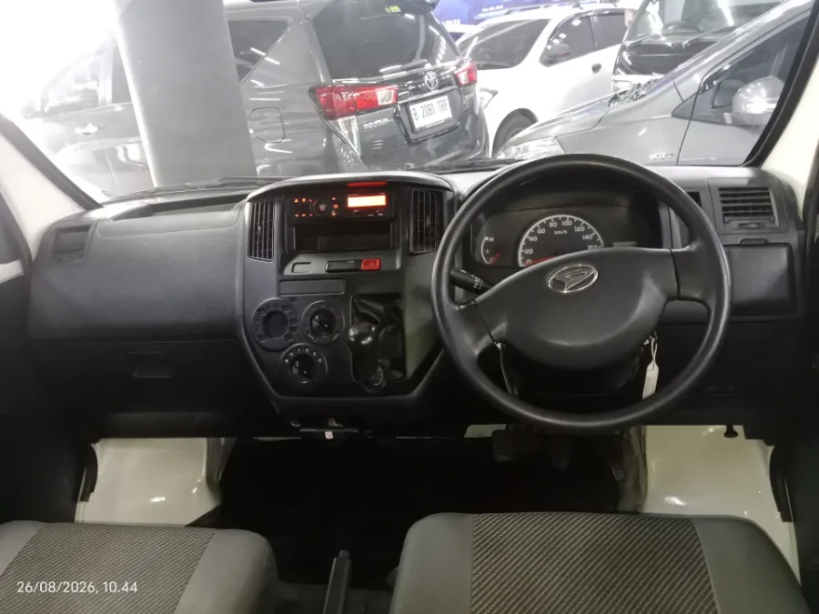 Foto Mobil Bekas Dashboard Daihatsu Gran Max 1.3 Blind Van tahun 2022