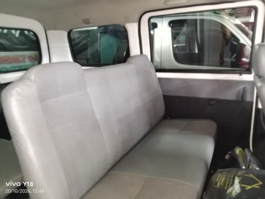 Foto Mobil Bekas Kabin Belakang Daihatsu Gran Max 1.5 tahun 2017