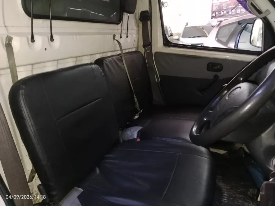 Foto Mobil Bekas Kabin Depan Daihatsu Gran Max 1.5 Box tahun 2018
