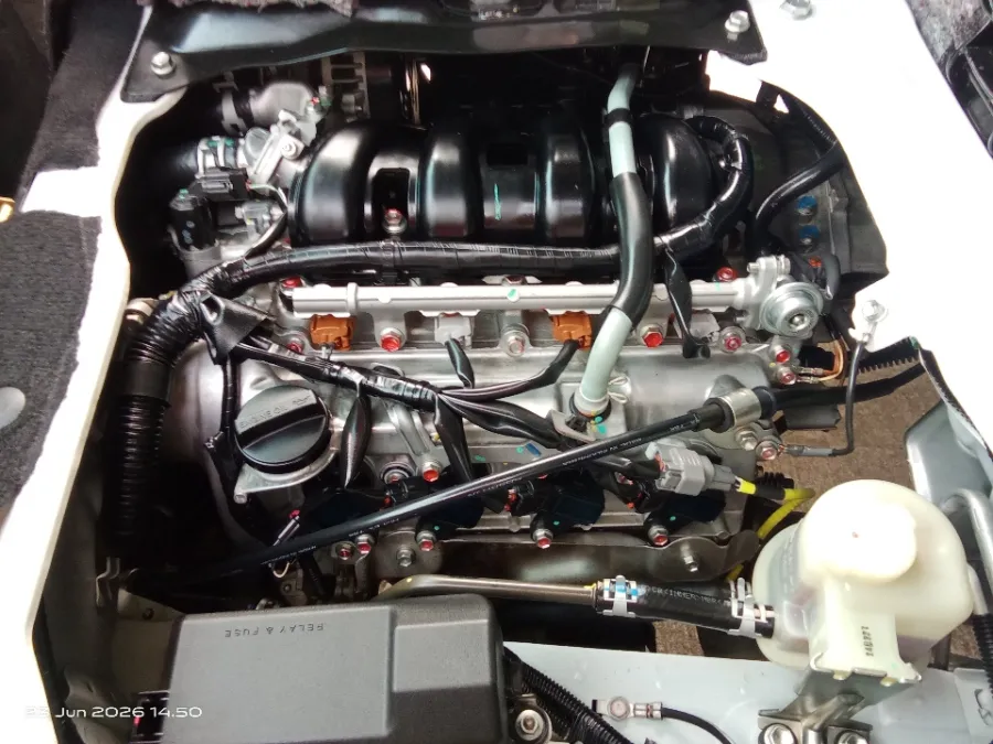 Foto Mobil Bekas Mesin Daihatsu Luxio 1.5 X tahun 2024