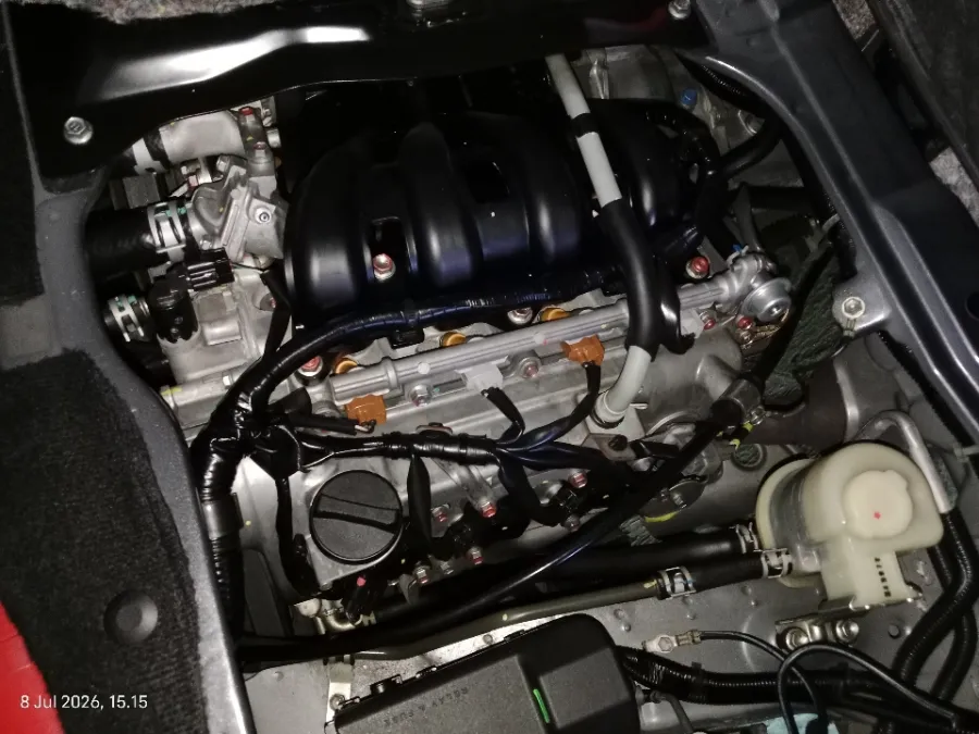 Foto Mobil Bekas Mesin Daihatsu Luxio 1.5 X tahun 2024
