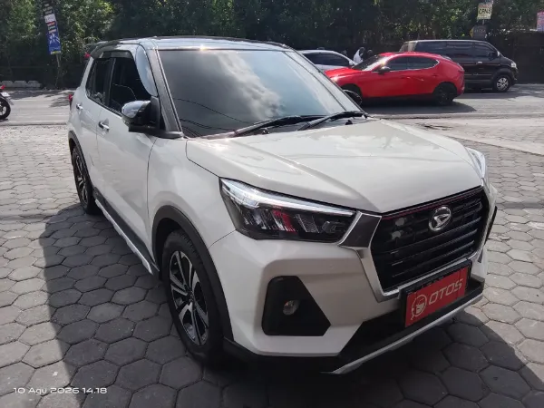 2022 Daihatsu Rocky 1.0 R