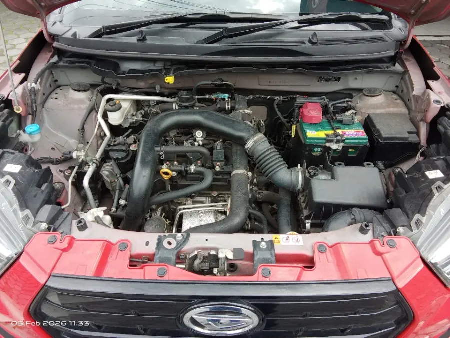 Foto Mobil Bekas Mesin Daihatsu Rocky 1.0 R tahun 2022
