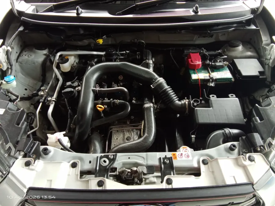 Foto Mobil Bekas Mesin Daihatsu Rocky 1.0 R tahun 2022