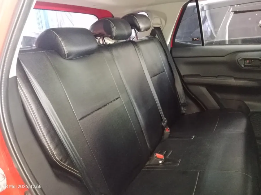 Foto Mobil Bekas Kabin Belakang Daihatsu Rocky 1.2 M tahun 2022