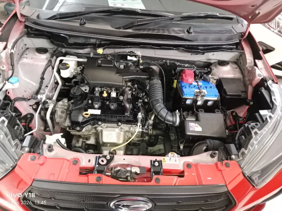 Foto Mobil Bekas Mesin Daihatsu Rocky 1.2 M tahun 2024