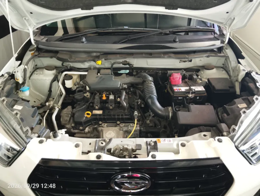 Foto Mobil Bekas Mesin Daihatsu Rocky 1.2 X tahun 2021