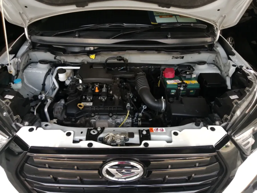 Foto Mobil Bekas Mesin Daihatsu Rocky 1.2 X tahun 2023