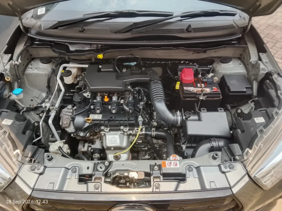 Foto Mobil Bekas Mesin Daihatsu Rocky 1.2 X tahun 2023