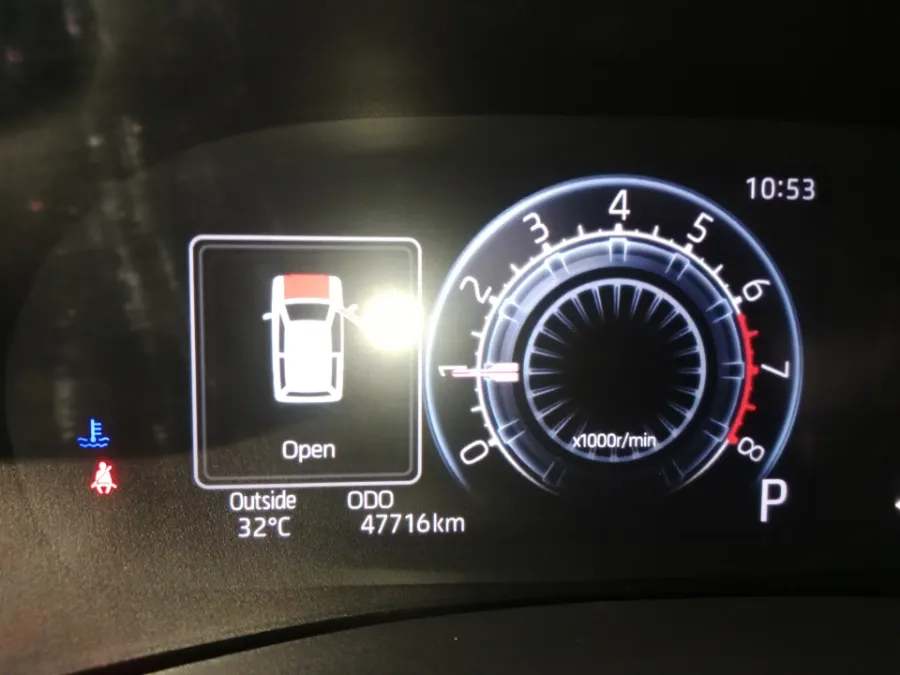 Foto Mobil Bekas Odometer Daihatsu Rocky 1.2 X tahun 2023