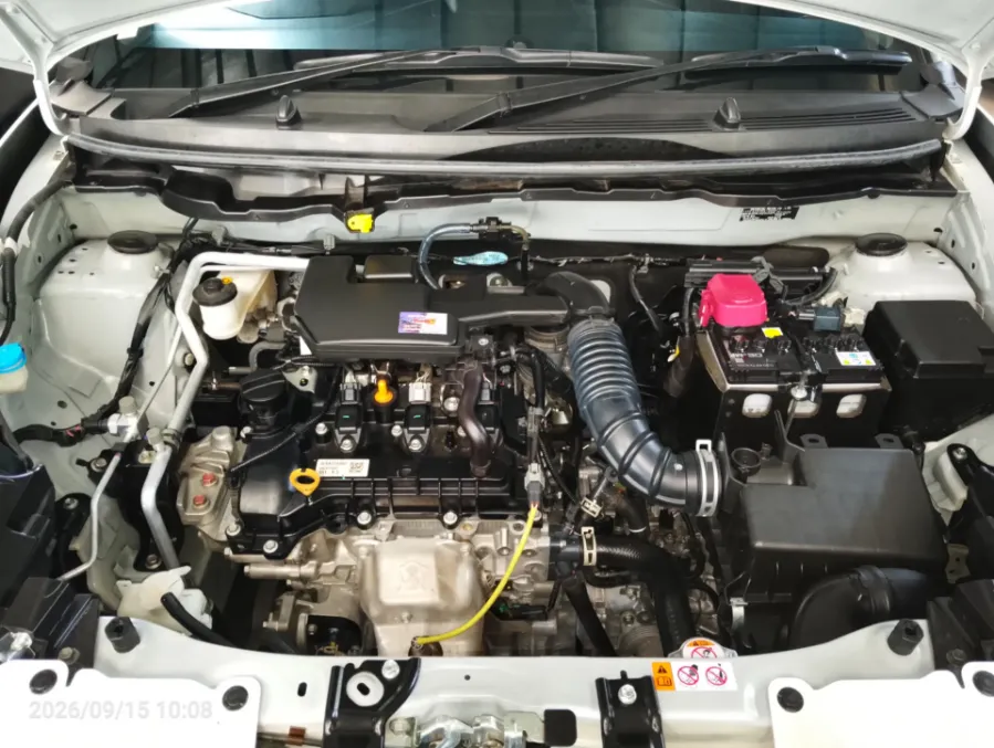 Foto Mobil Bekas Mesin Daihatsu Rocky 1.2 X tahun 2024