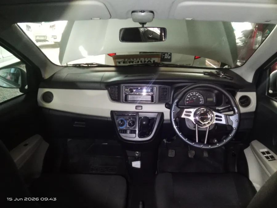 Foto Mobil Bekas Dashboard Daihatsu Sigra 1.0 D tahun 2019