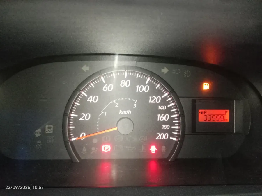 Foto Mobil Bekas Odometer Daihatsu Sigra 1.0 D tahun 2019