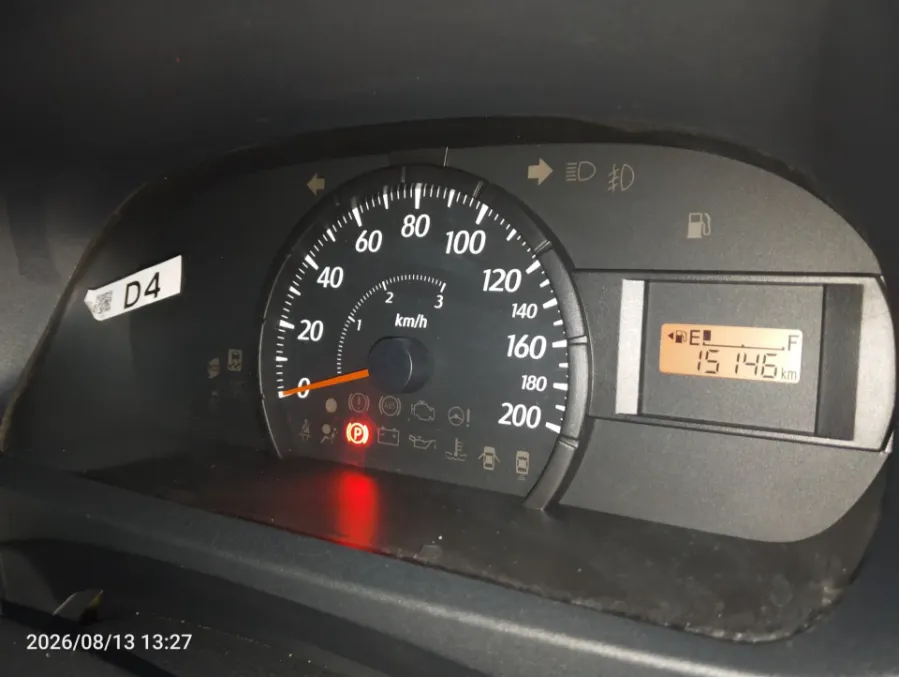Foto Mobil Bekas Odometer Daihatsu Sigra 1.0 D tahun 2021