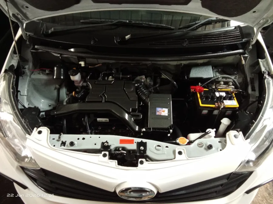 Foto Mobil Bekas Mesin Daihatsu Sigra 1.0 D tahun 2022