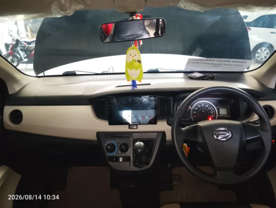 Foto Mobil Bekas Dashboard Daihatsu Sigra 1.0 M tahun 2018