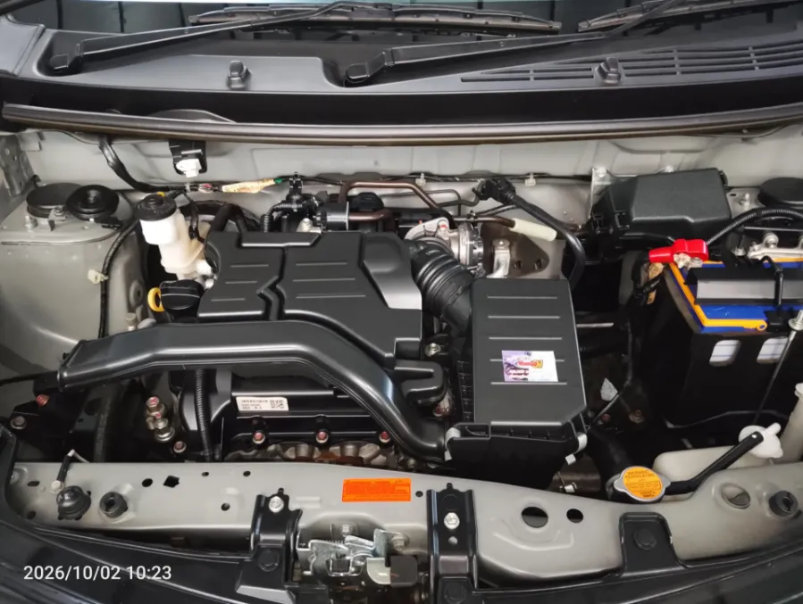 Foto Mobil Bekas Mesin Daihatsu Sigra 1.0 M tahun 2024