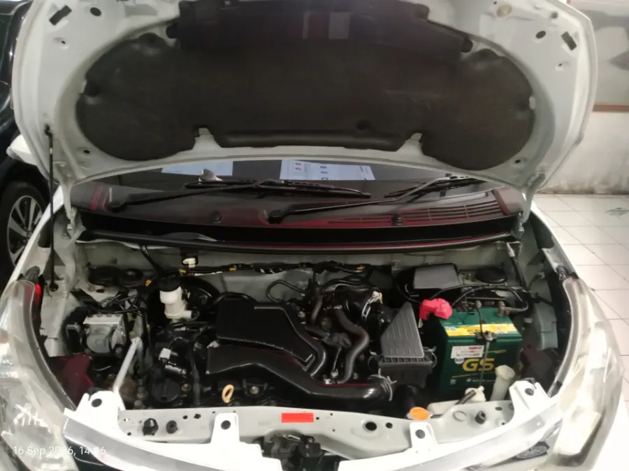 Foto Mobil Bekas Mesin Daihatsu Sigra 1.2 R tahun 2017