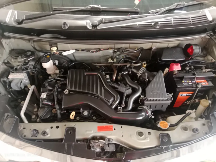 Foto Mobil Bekas Mesin Daihatsu Sigra 1.2 R tahun 2018