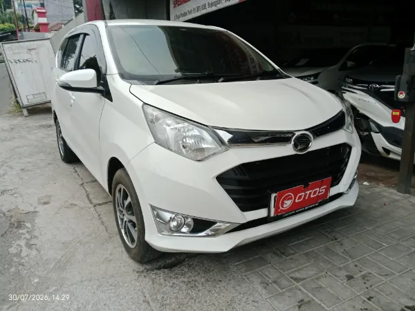 2019 Daihatsu Sigra 1.2 R - Foto 1 dari 9