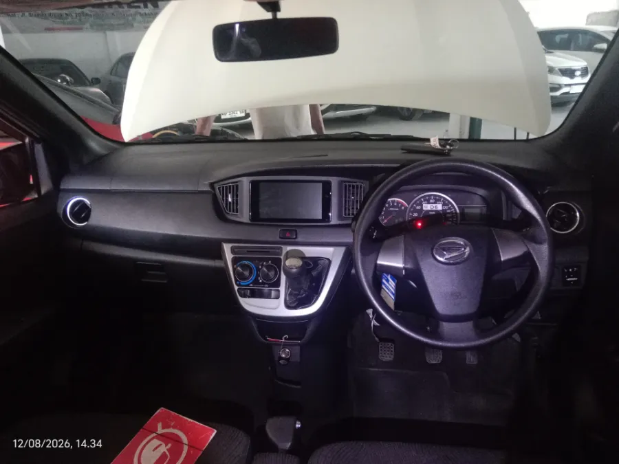 Foto Mobil Bekas Dashboard Daihatsu Sigra 1.2 R tahun 2023