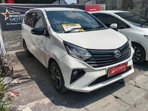2024 Daihatsu Sigra 1.2 R - Foto 1 dari 6