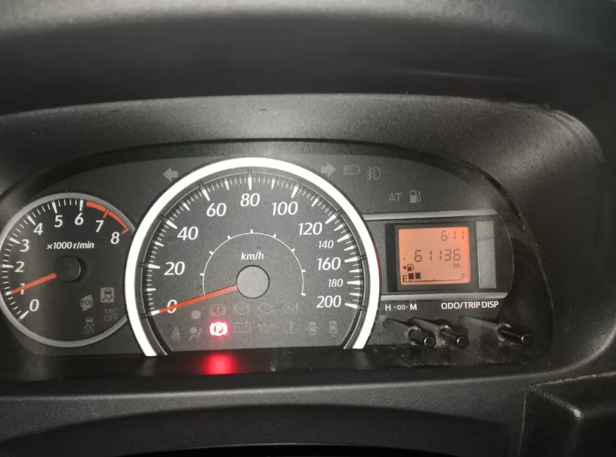 Foto Mobil Bekas Odometer Daihatsu Sigra 1.2 R tahun 2024