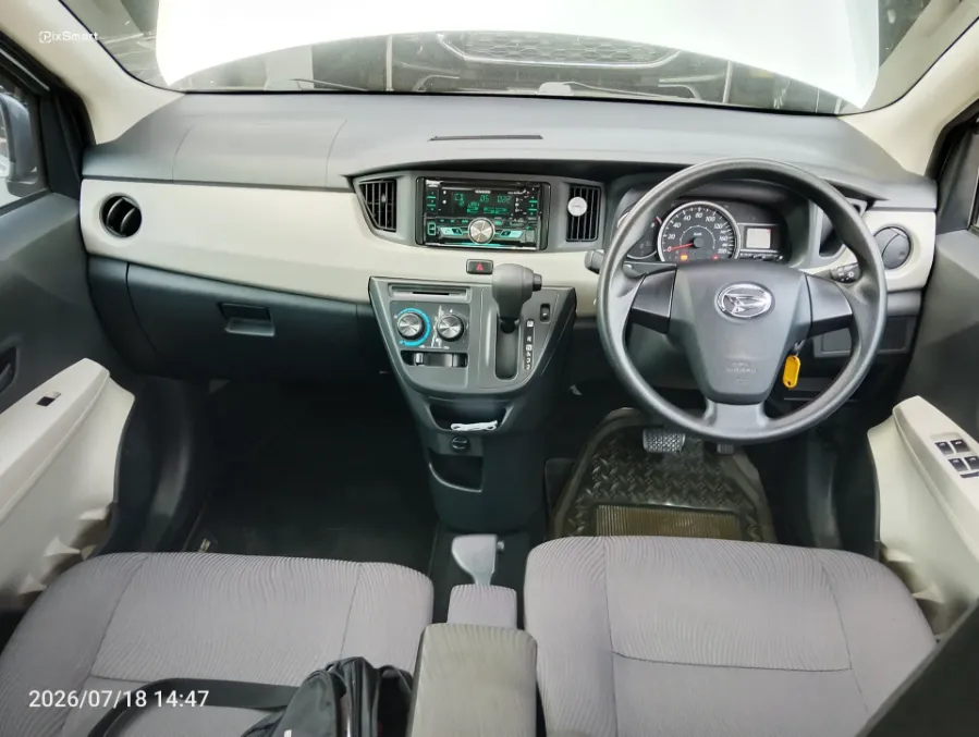 Foto Mobil Bekas Dashboard Daihatsu Sigra 1.2 X tahun 2021