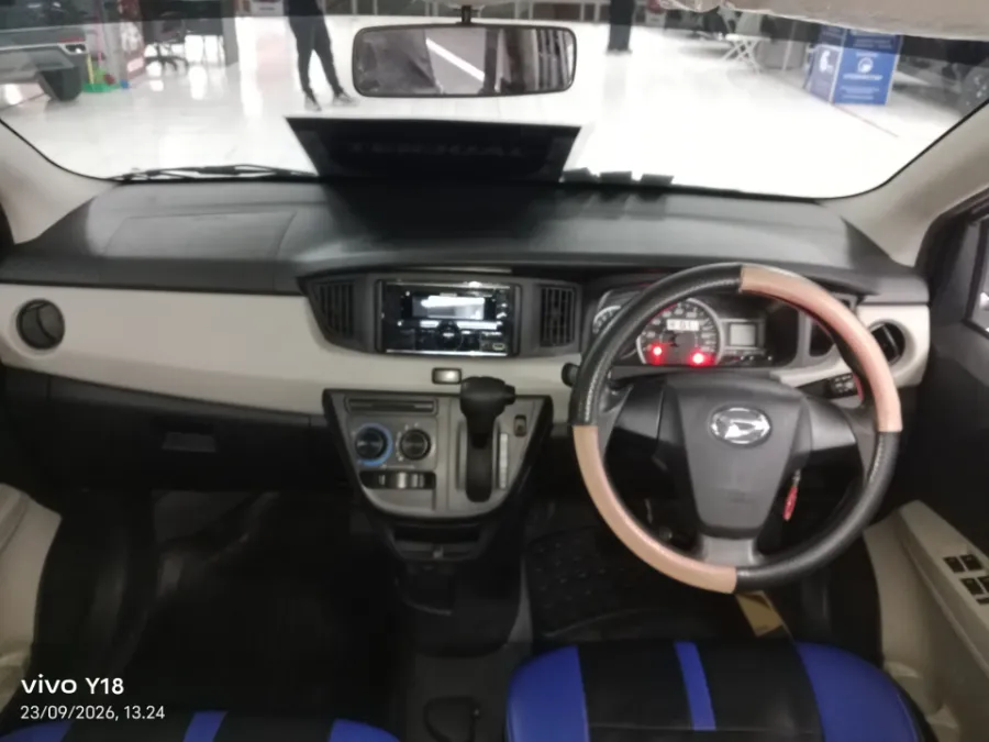 Foto Mobil Bekas Dashboard Daihatsu Sigra 1.2 X tahun 2022