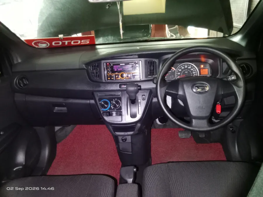 Foto Mobil Bekas Dashboard Daihatsu Sigra 1.2 X tahun 2025