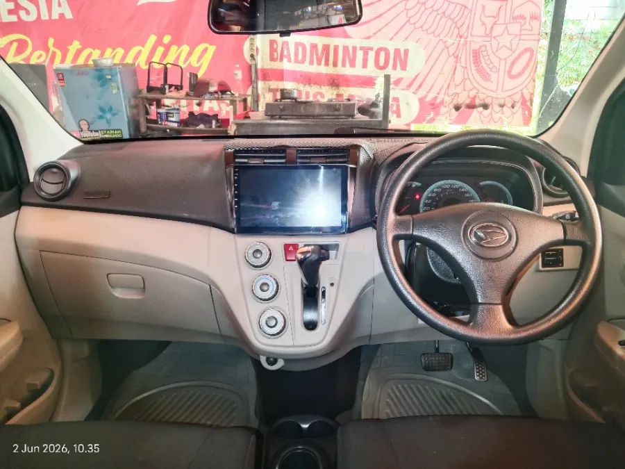 Foto Mobil Bekas Dashboard Daihatsu Sirion 1.3 tahun 2014