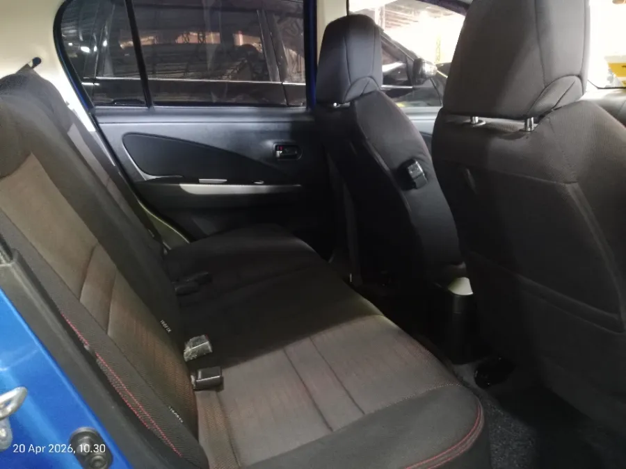 Foto Mobil Bekas Kabin Belakang Daihatsu Sirion 1.3 tahun 2017