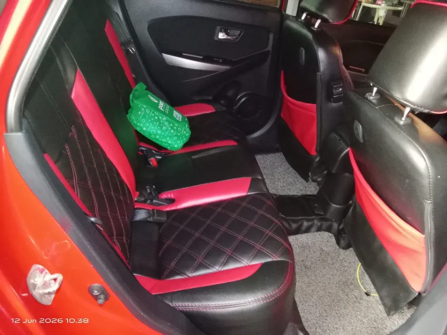 Foto Mobil Bekas Kabin Belakang Daihatsu Sirion 1.3 tahun 2019