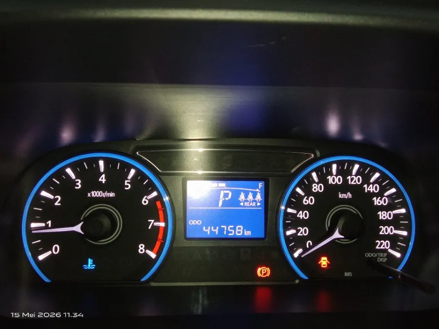 Foto Mobil Bekas Odometer Daihatsu Sirion 1.3 tahun 2021