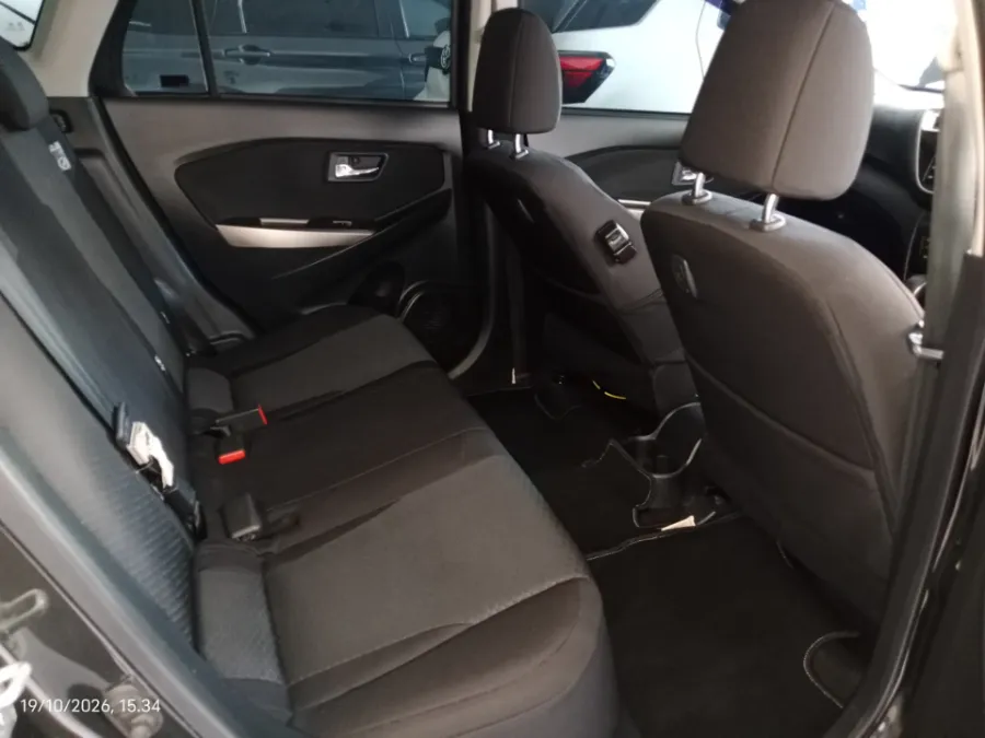 Foto Mobil Bekas Kabin Belakang Daihatsu Sirion 1.3 R tahun 2023