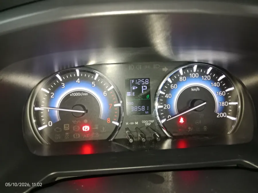 Foto Mobil Bekas Odometer Daihatsu Terios 1.5 R tahun 2018