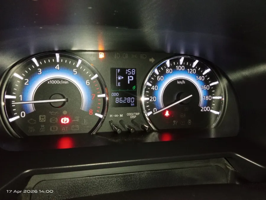 Foto Mobil Bekas Odometer Daihatsu Terios 1.5 R tahun 2019
